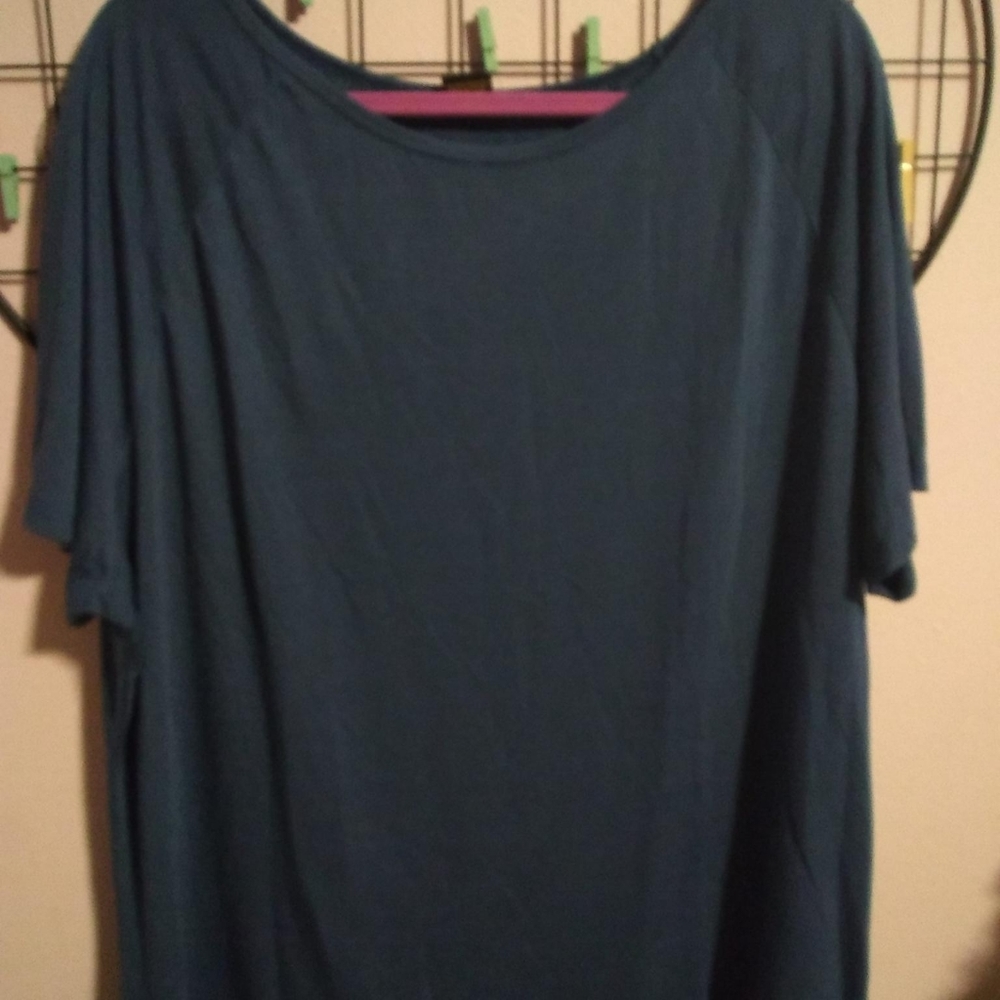 IMAN soft tshirt. Like new condition.